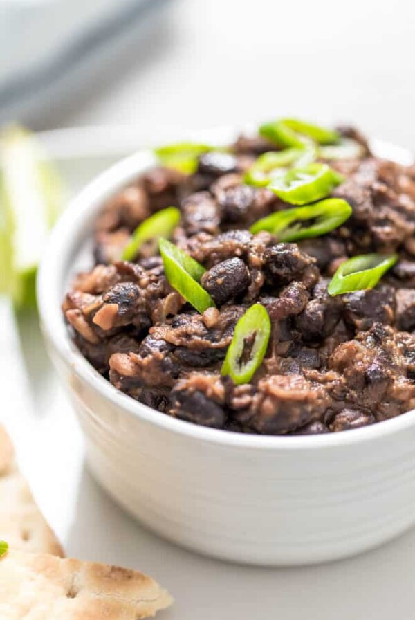 cooked black beans in a serving bowl