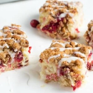 Cranberry Crumb Cake is made with fresh cranberries and streusel topping! The cake is perfect for breakfast or snack.