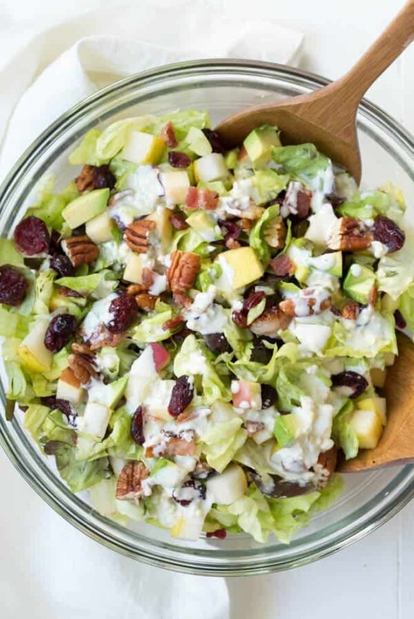 Autumn Chopped Salad is made with the freshest fall flavors including apples, pears, cranberries, bacon, avocado, butter greens and a creamy white cheddar dressing! #apple #pear #autumn #fall #salad #healthy #organicgirl #greens #fall #mealprep