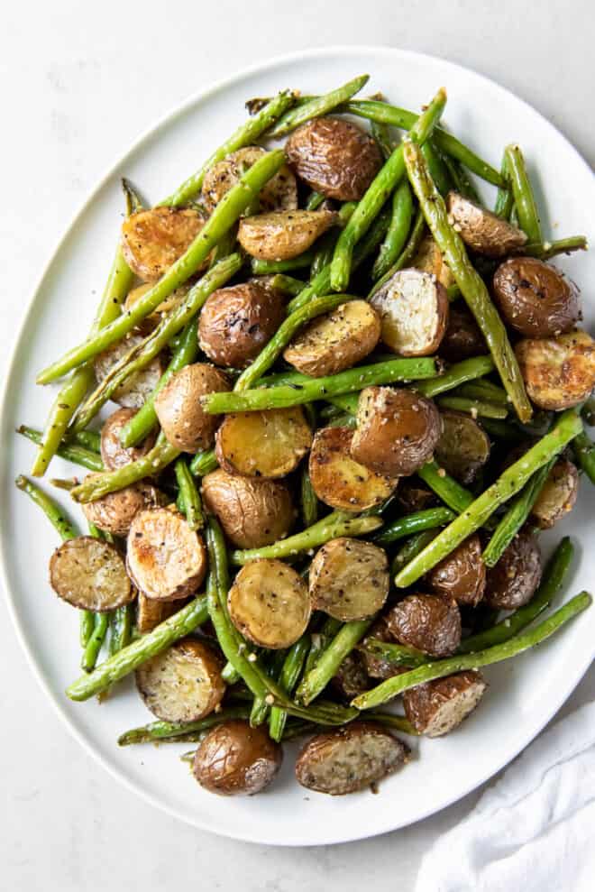 Oven Roasted Green Beans and Potatoes - Spoonful of Flavor