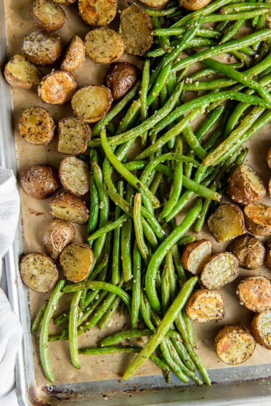 Oven Roasted Green Beans And Potatoes - Spoonful Of Flavor