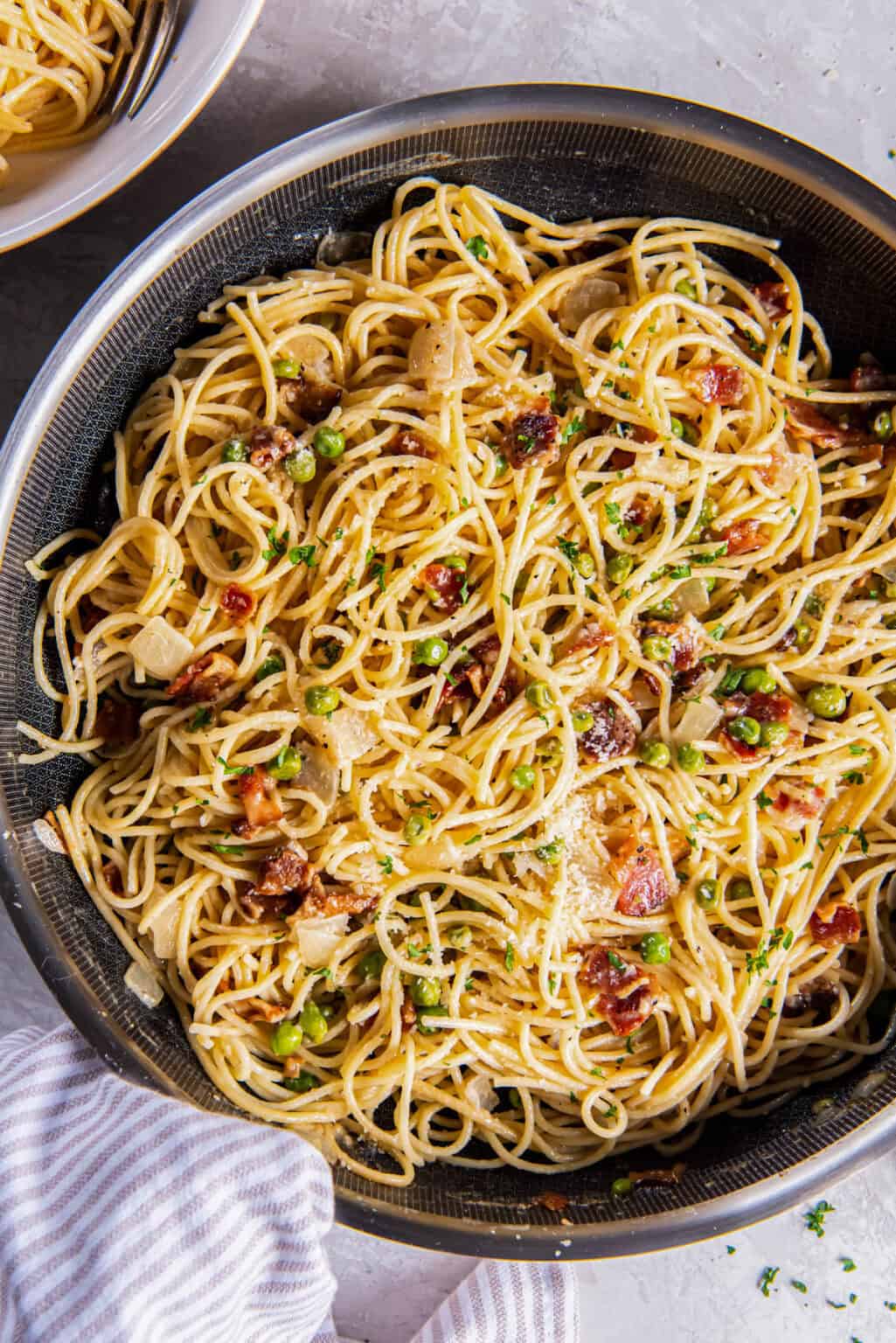 Pasta with Peas and Bacon - Spoonful of Flavor